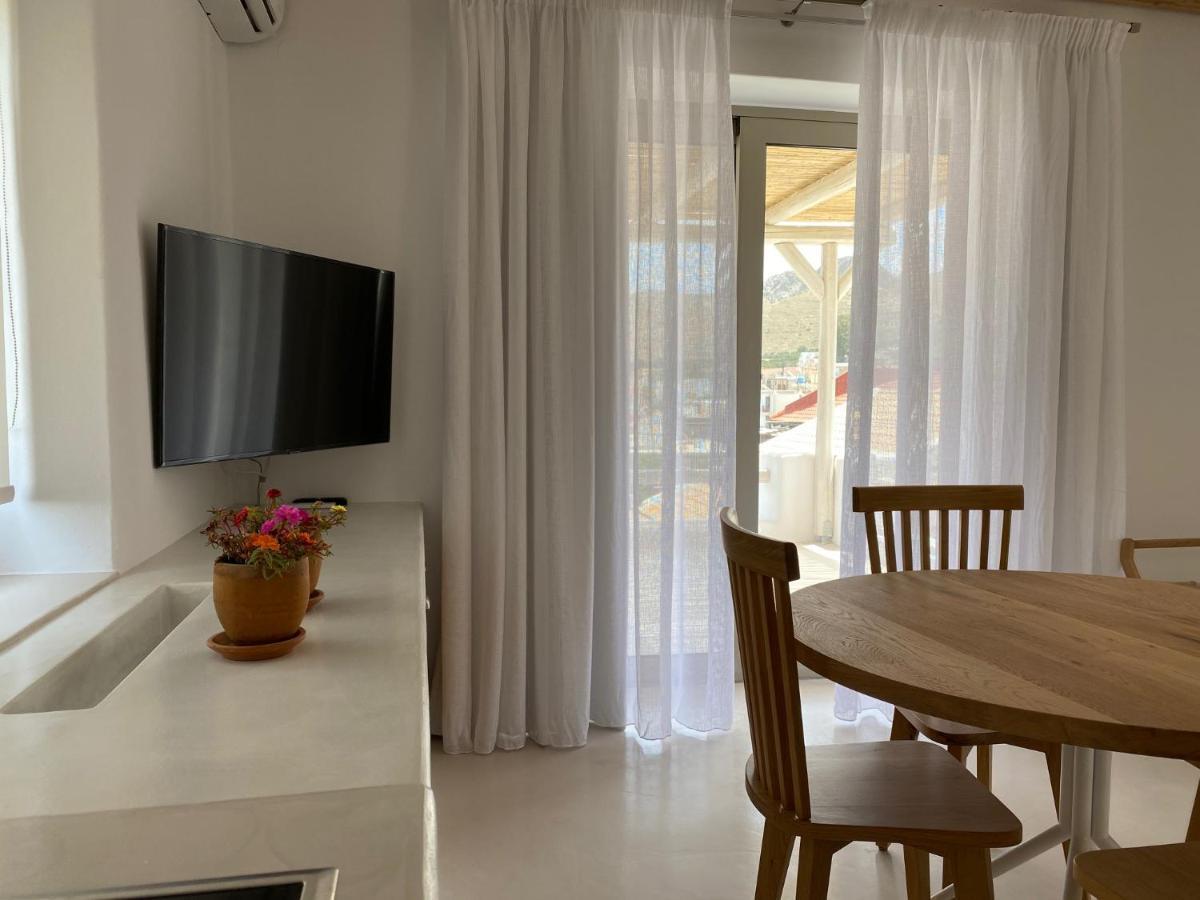 Laini Luxury Suites Pombia Exteriér fotografie