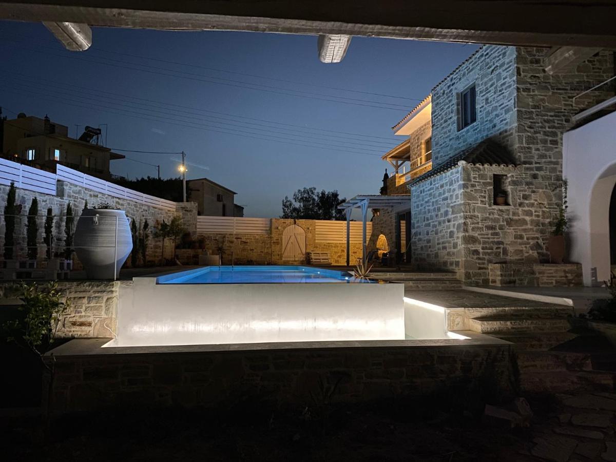 Laini Luxury Suites Pombia Exteriér fotografie
